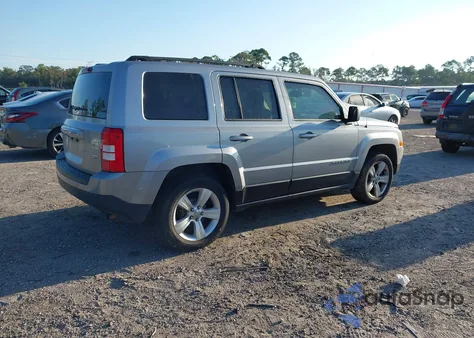 2016 Jeep Patriot Latitude из США, поврежденный, VIN 1C4NJPFB1GD570015